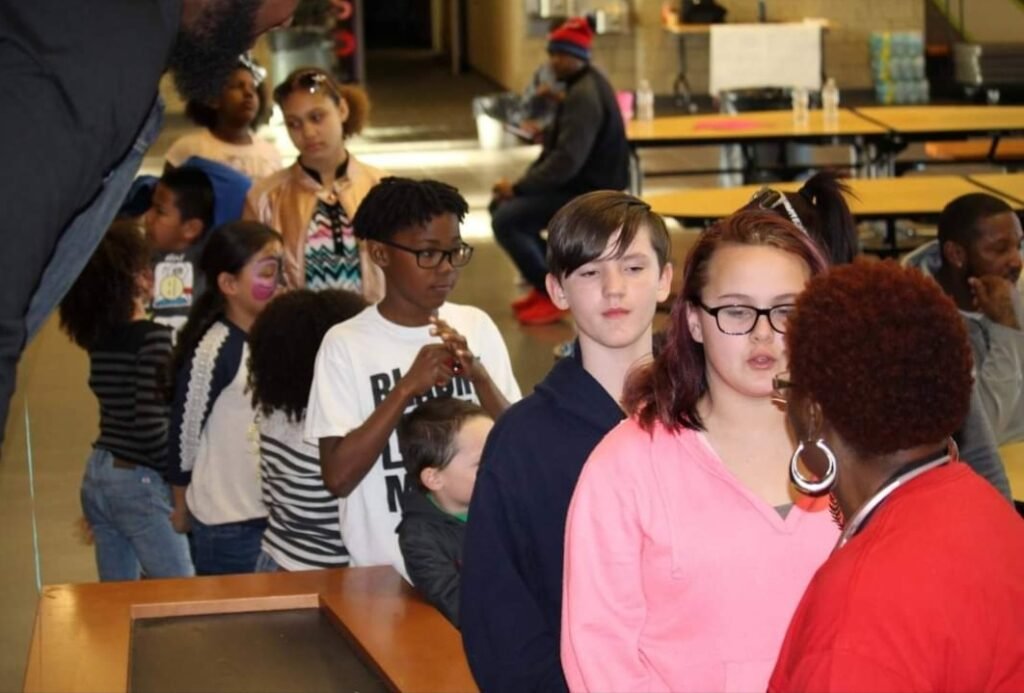 Screenshot_20230511-184246_Facebook